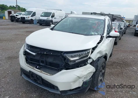 2018 Honda Cr-V Touring z USA, uszkodzony, nr VIN 2HKRW2H91JH665241